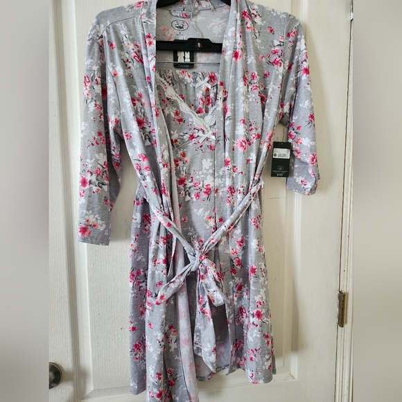Laura Ashley 3 Piece Floral Gray and Pink Pajama Set. - Picture 1 of 9